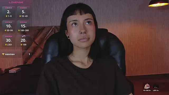  mavis2 online show from November 7, 2025, 8:42 pm