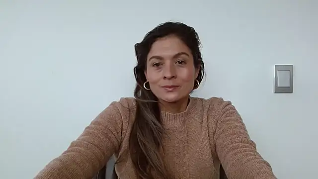 linda-mature43 online show from September 11, 2025, 3:01 pm