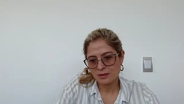 linda-mature43 online show from September 22, 2025, 4:53 pm