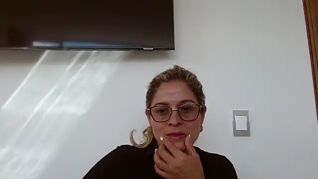 linda-mature43 online show from October 7, 2025, 7:22 pm