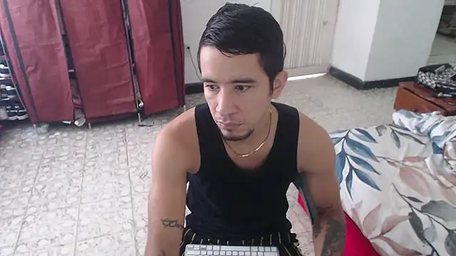 couplehotfantasies online show from September 28, 2025, 6:13 pm