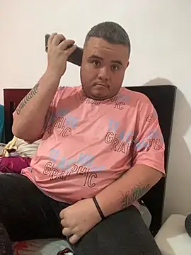 Chimbo-1996 online show from September 17, 2025, 6:31 pm