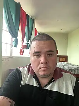 Snapshot of Chimbo-1996 chatting on April 30, 2026, 10:25 pm Chimbo-1996 online show from April 30, 2026, 10:25 pm
