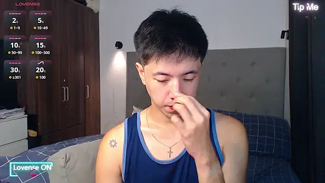 Addictiveboi online show from November 19, 2025, 2:55 am