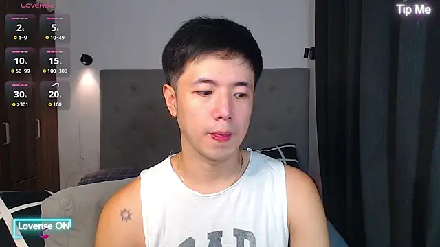 Addictiveboi online show from November 30, 2025, 3:10 am