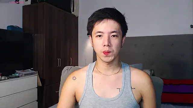 Addictiveboi online show from January 18, 2026, 3:21 am