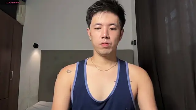 Addictiveboi online show from May 18, 2026, 3:02 am