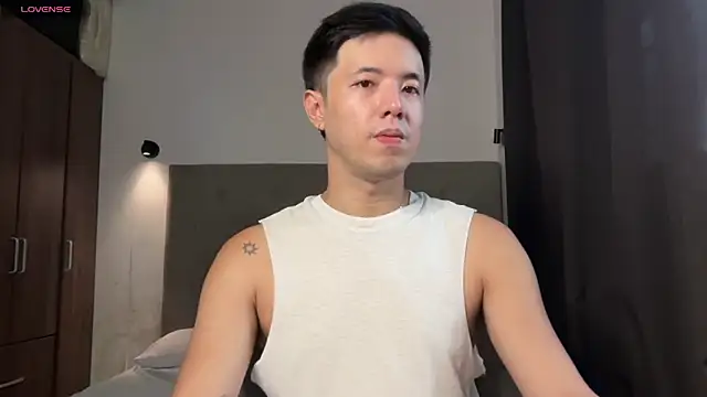 Addictiveboi online show from May 25, 2026, 3:01 am