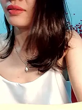 Snapshot of Hinna_x chatting on March 10, 2026, 1:43 am Hinna x online show from March 10, 2026, 1:43 am