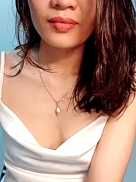 Snapshot of Hinna_x chatting on April 2, 2026, 2:47 pm Hinna x online show from April 2, 2026, 2:47 pm