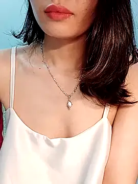 Snapshot of Hinna_x chatting on April 10, 2026, 9:41 pm Hinna x online show from April 10, 2026, 9:41 pm