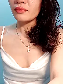 Snapshot of Hinna_x chatting on April 13, 2026, 2:00 pm Hinna x online show from April 13, 2026, 2:00 pm