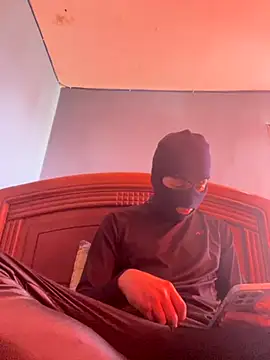 Sebas34  online show from October 2, 2025, 8:05 pm