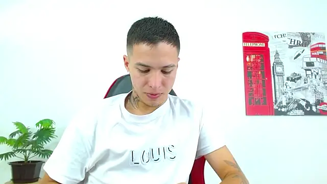 Cumandres18 online show from April 18, 2026, 2:54 pm