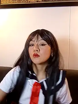 catalina santana20 online show from March 4, 2026, 8:37 pm