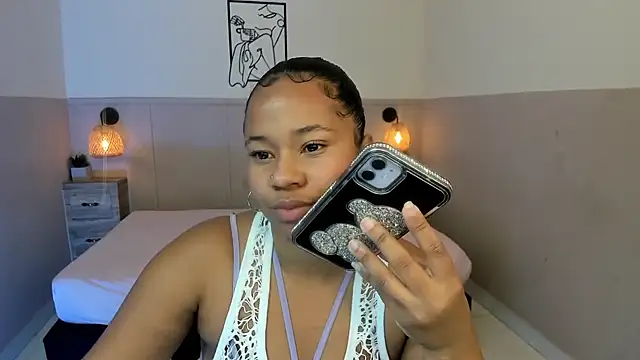 AuroraSky8 online show from October 17, 2025, 12:08 pm