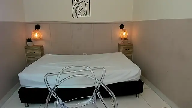 AuroraSky8 online show from October 25, 2025, 11:51 am