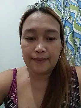 Snapshot of Im_filipina143 chatting on July 23, 2026, 3:37 am Im filipina143 online show from July 23, 2026, 3:37 am