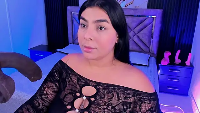 Snapshot of Hannasscott chatting on November 4, 2025, 12:04 pm Hannasscott online show from November 4, 2025, 12:04 pm