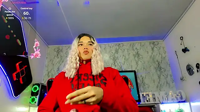 Madison Mujica online show from October 9, 2025, 11:19 am