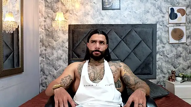 Apolo rousse1 online show from September 27, 2025, 9:31 pm