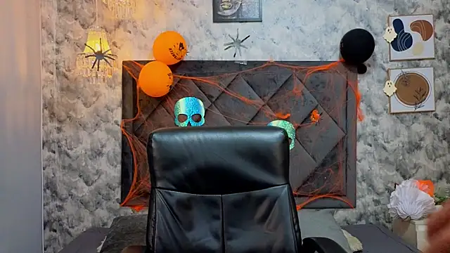 Apolo rousse1 online show from October 17, 2025, 9:50 pm