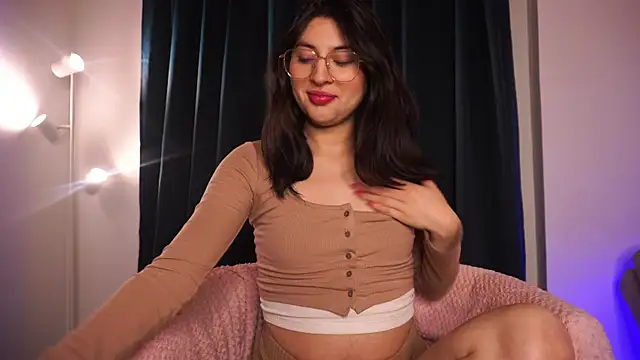 Snapshot of Auralea chatting on October 20, 2025, 3:40 am Auralea online show from October 20, 2025, 3:40 am