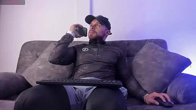 mason fit online show from September 9, 2025, 6:18 pm