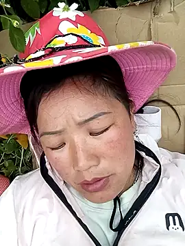 Mptrangp online show from April 8, 2026, 5:29 am