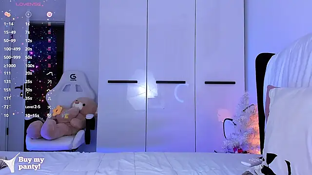 Ellamilano9 online show from February 11, 2025, 7:16 pm