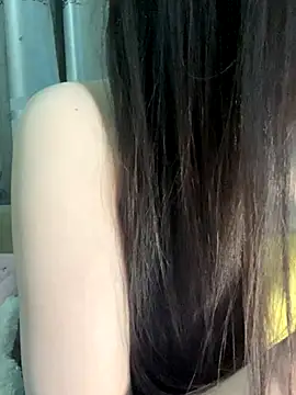 Dior baby online show from December 3, 2025, 1:02 am