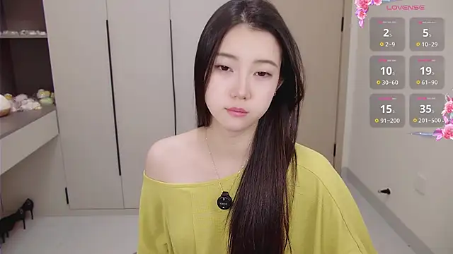 seoYuki online show from September 14, 2025, 8:35 am