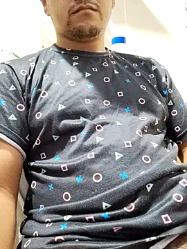 XyeseniaxseX online show from October 1, 2025, 10:10 am