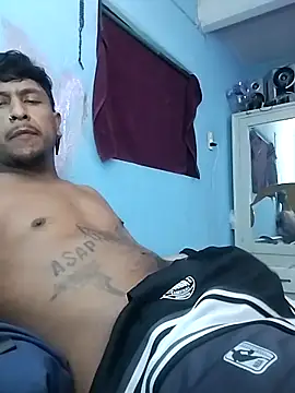 negromaussm online show from October 31, 2025, 9:10 am