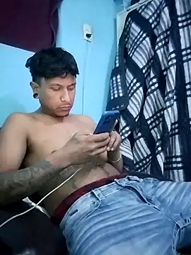 negromaussm online show from November 10, 2025, 6:34 am