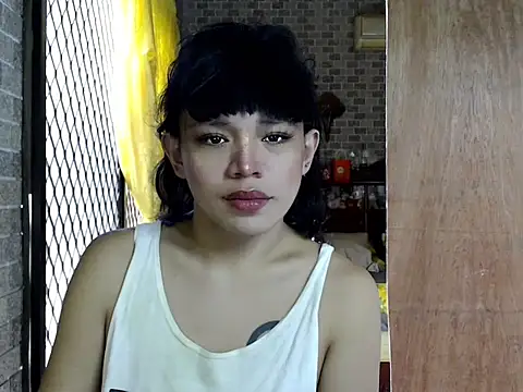 Snapshot of kylinexx chatting on April 28, 2026, 12:53 am kylinexx online show from April 28, 2026, 12:53 am