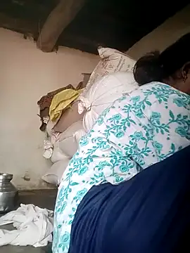 Hot siiii online show from September 28, 2025, 2:50 am