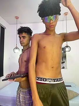 Violet Dream2 online show from March 16, 2026, 7:45 am