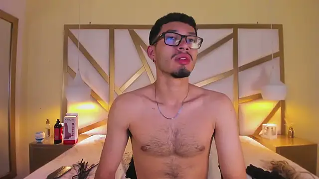 Jaxon Carter online show from April 21, 2026, 2:04 am