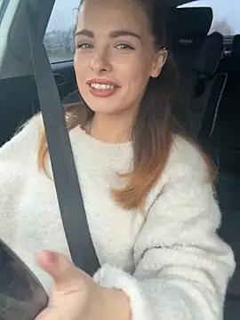 PiperPassionX online show from October 27, 2025, 3:05 pm