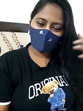 Shy Peehu online show from October 2, 2025, 8:27 pm