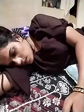 Sofia kuuu online show from October 14, 2025, 4:30 pm