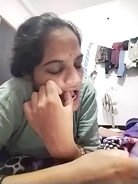 Sofia kuuu online show from November 7, 2025, 5:46 pm