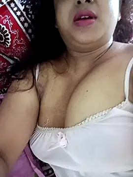 sweet jenni online show from April 4, 2026, 4:11 am