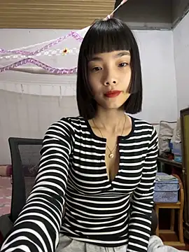 andymi1 online show from October 18, 2025, 2:14 am