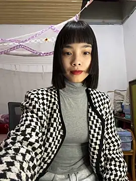 andymi1 online show from October 24, 2025, 2:19 am