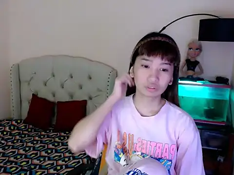 ShantalFoxxy  online show from February 6, 2026, 1:10 am