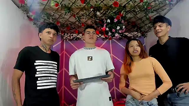 lau and boys18 online show from October 12, 2025, 1:43 pm