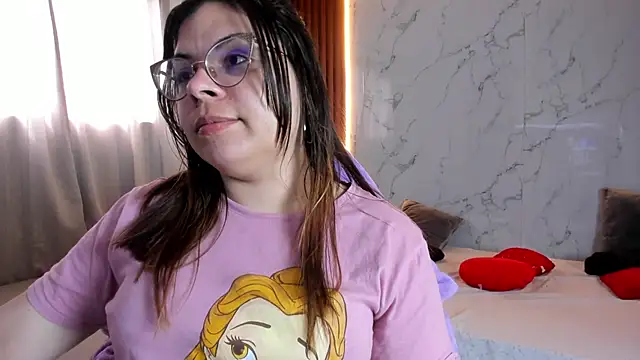 Snapshot of shasha_bloom chatting on September 10, 2025, 7:47 pm shasha bloom online show from September 10, 2025, 7:47 pm