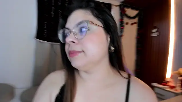 shasha bloom online show from December 14, 2025, 11:37 am